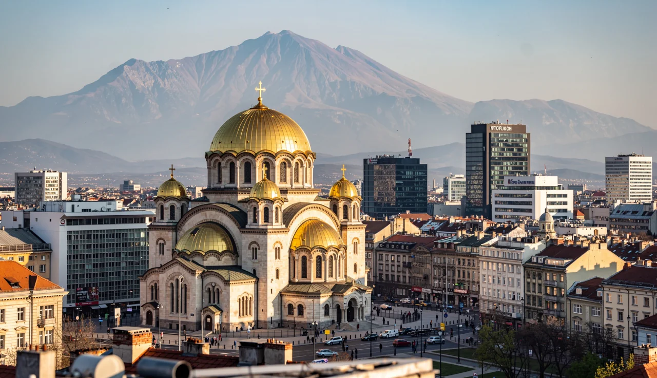 Vue de Sofia avec la cathédrale Alexandre-Nevski, illustrant la création de société en Bulgarie